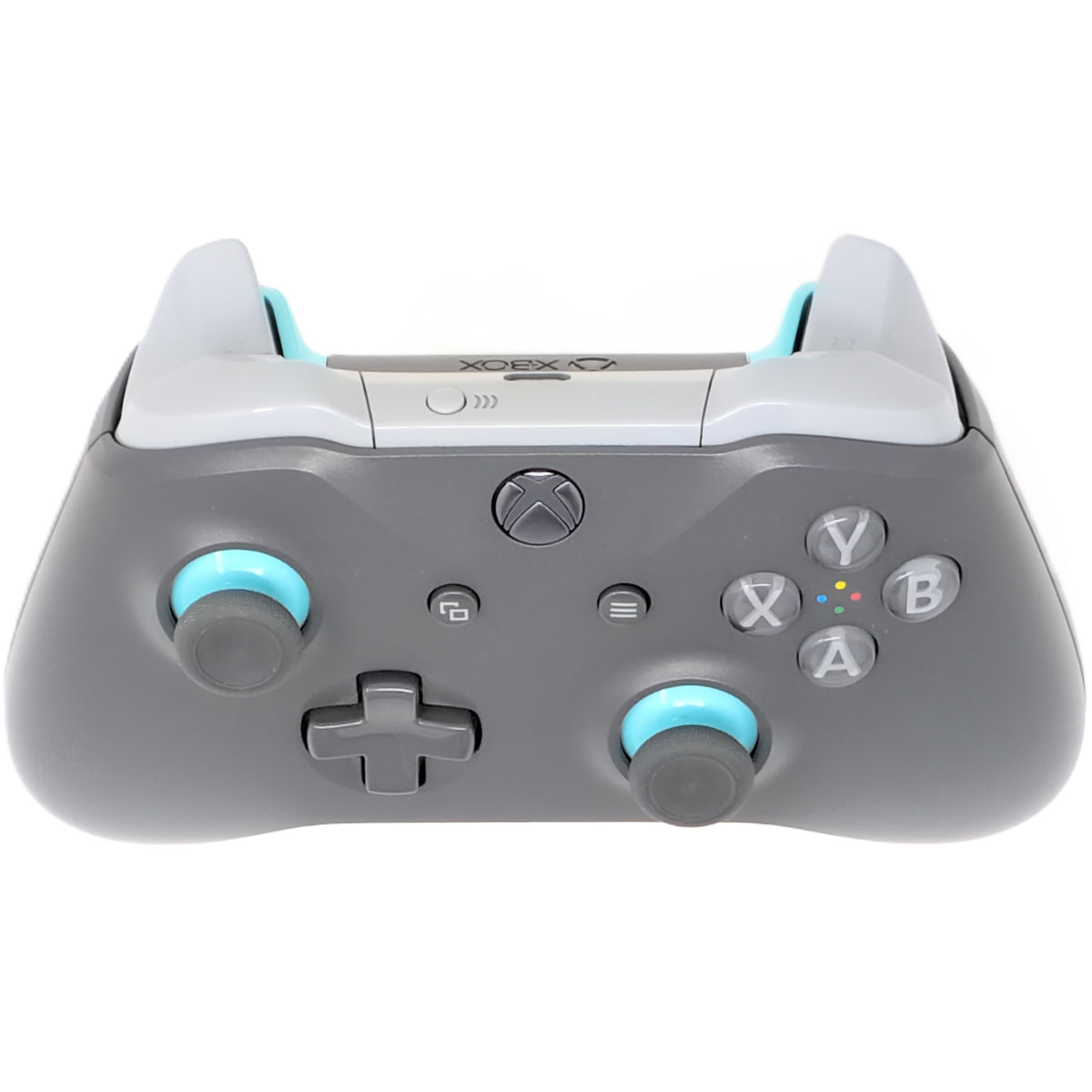 Xbox One Wireless Controller - Grey / Blue - Video Game Accessory - Used - CaveGamers - Image 3