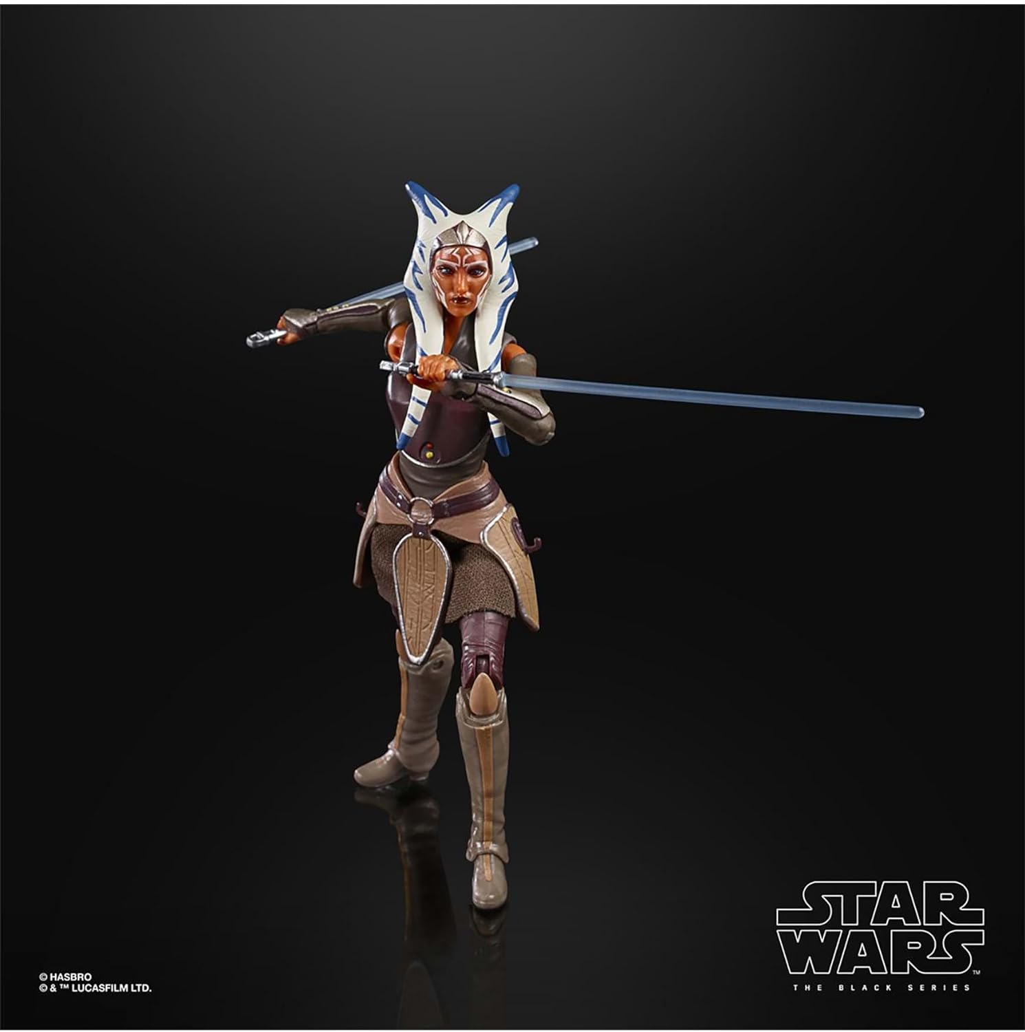 Star Wars: The Black Series - Ahsoka Tano (Rebels) Action Figure Action Figures - Toys - New - CaveGamers - Image 2