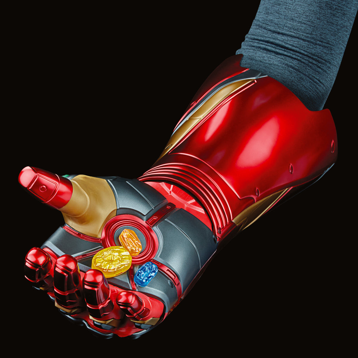 Marvel: Legends Series - Iron Man Nano Gauntlet Articulated Electonic Fist Prop Replicas - Toys - New - CaveGamers - Image 7