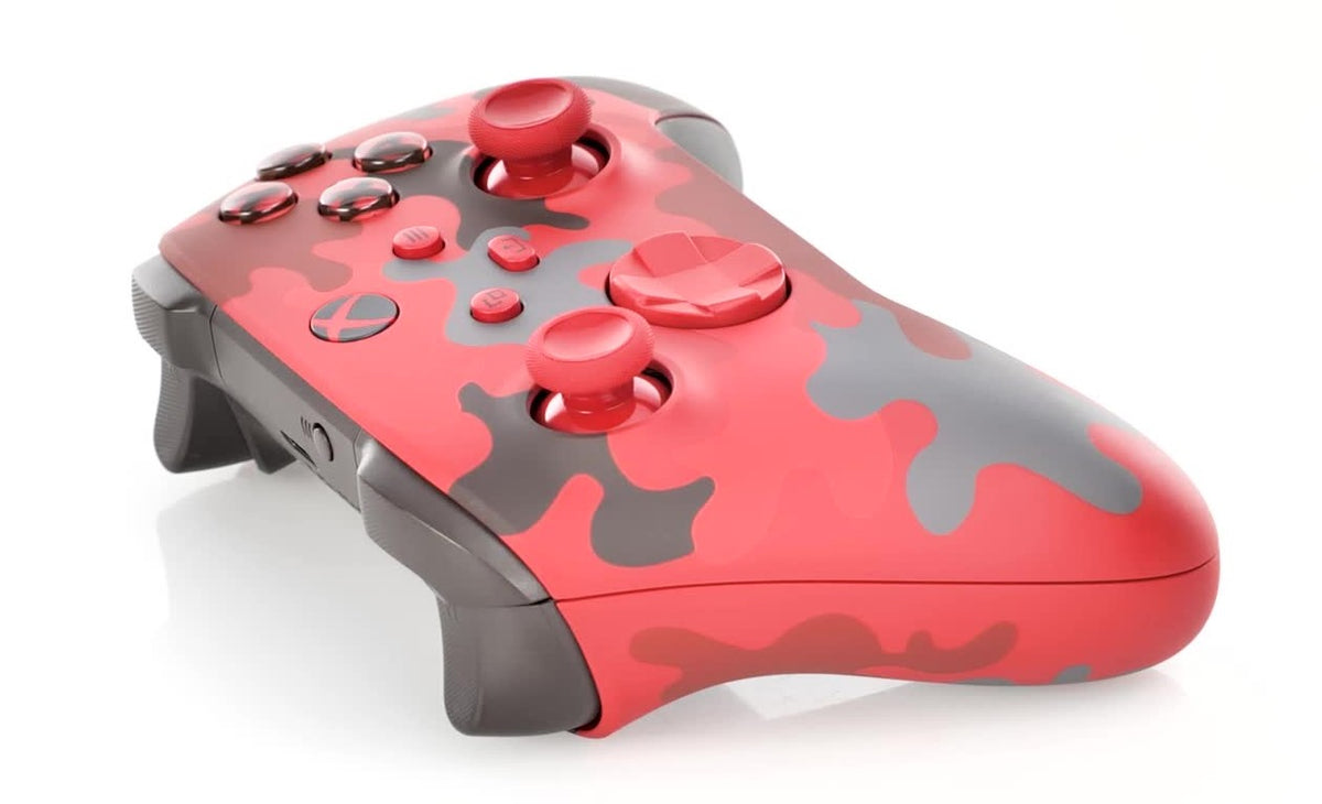 Xbox Series X Wireless Controller - Daystrike Camo Red - Video Game Accessory - Used - CaveGamers - Image 3