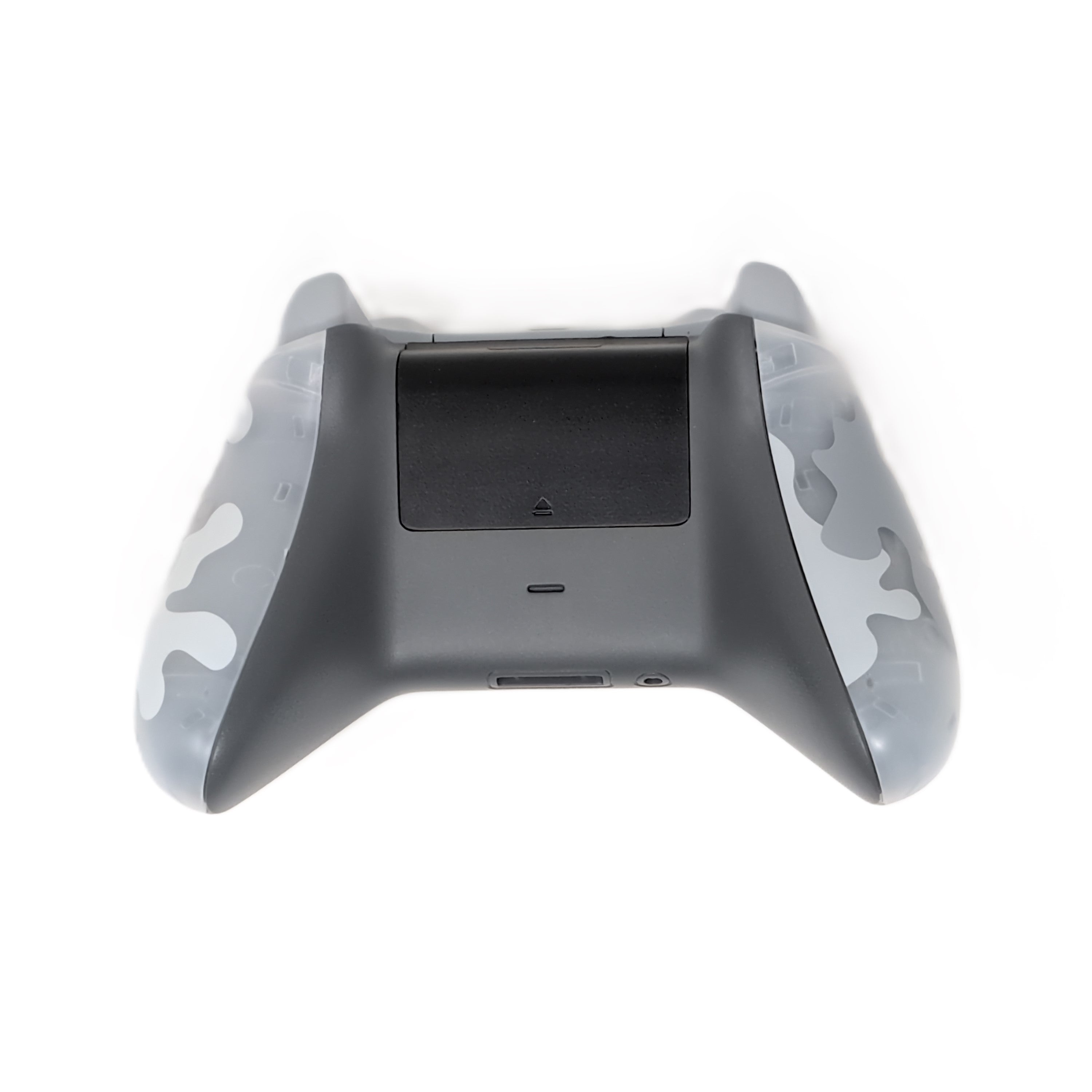 Xbox One Wireless Controller - Arctic Camo - Video Game Accessory - Used - CaveGamers - Image 2