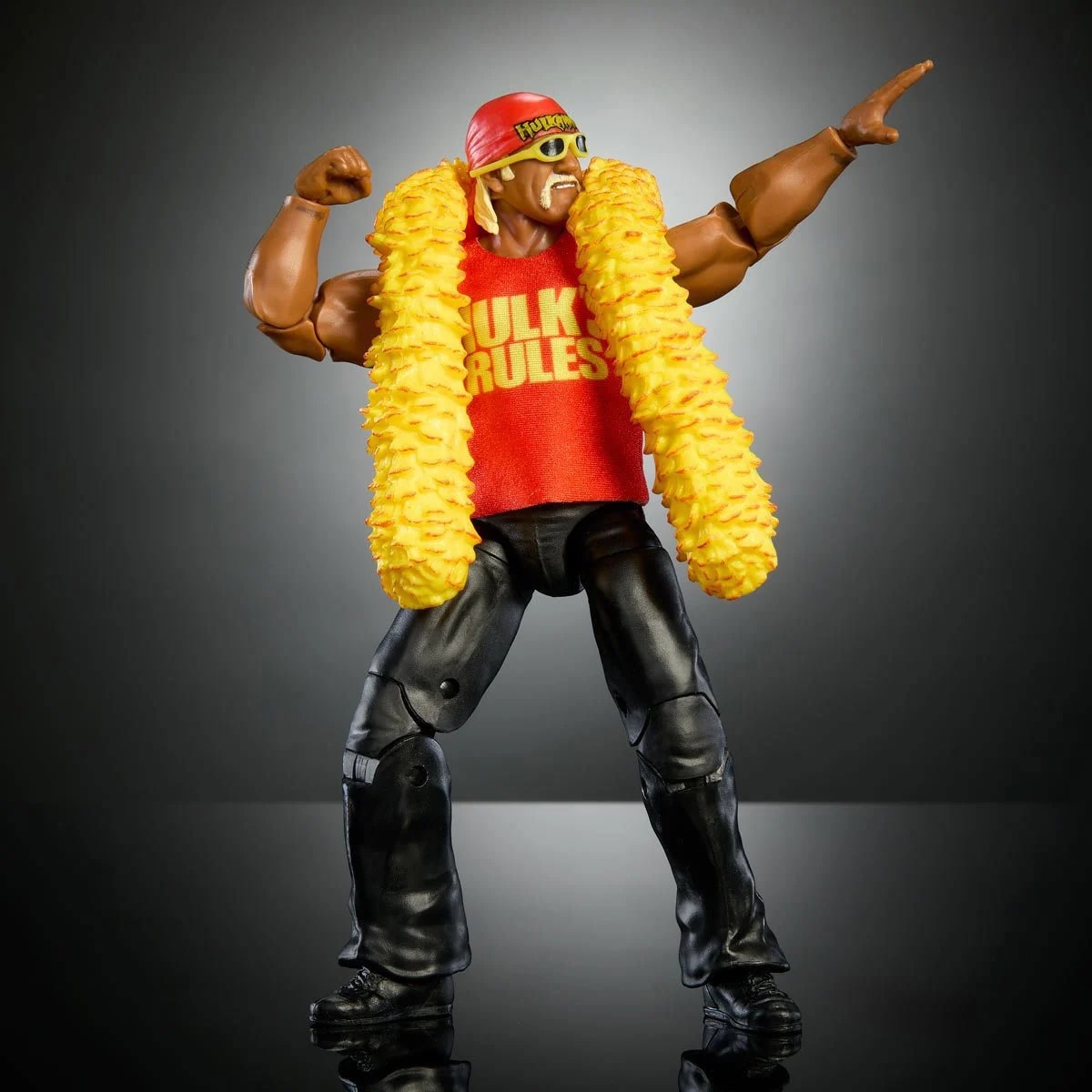 WWE WrestleMania Elite Hulk Hogan Action Figure Action Figures - Toys - New - CaveGamers - Image 5