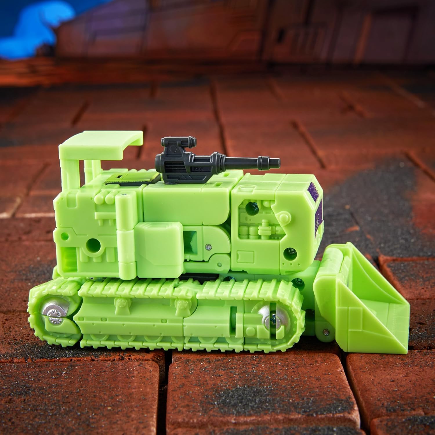 Transformers Studio Series Deluxe Class Transformers: The Movie Bonecrusher Action Figure Action Figures - Toys - New - CaveGamers - Image 10