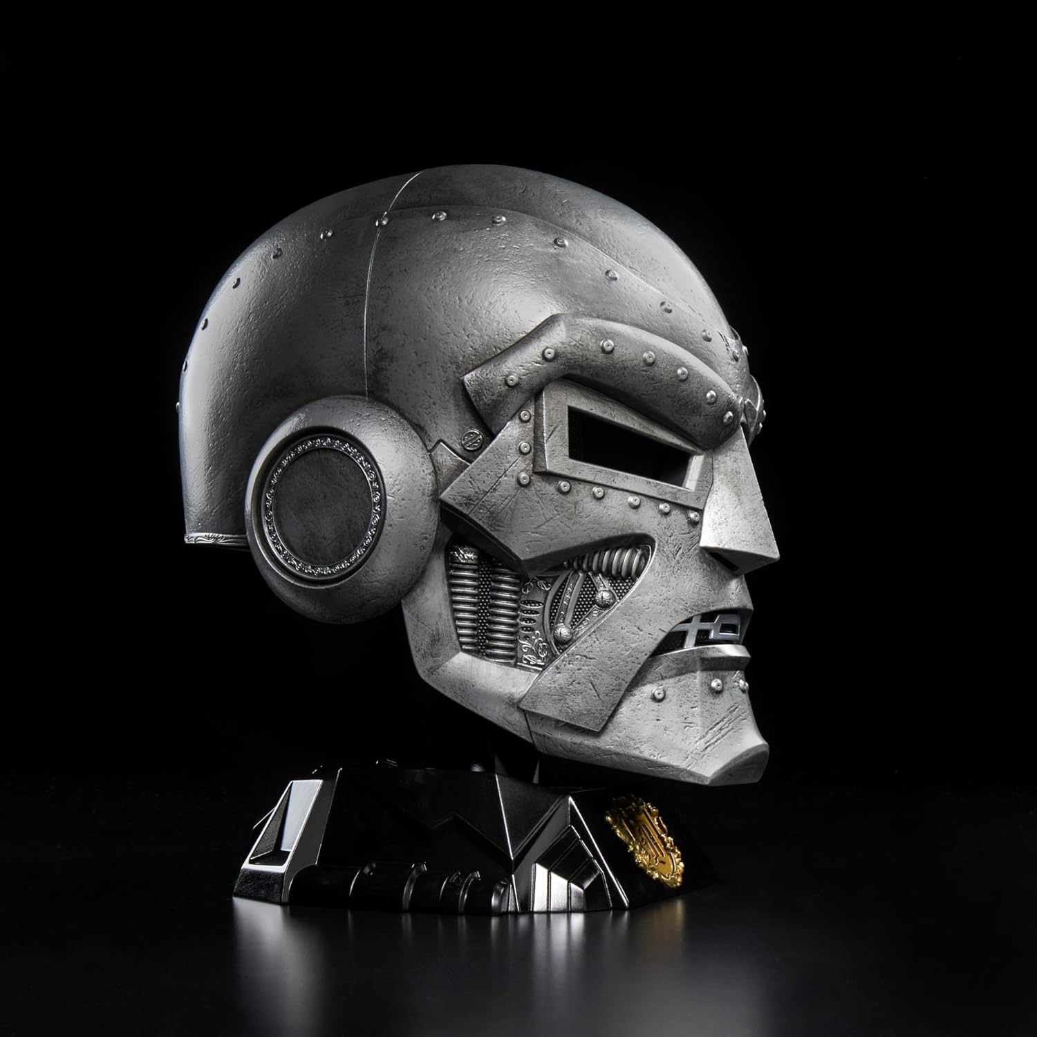 Marvel Legends Fantastic Four Doctor Doom Premium Roleplay Helmet Prop Replica Prop Replicas - Toys - New - CaveGamers - Image 3