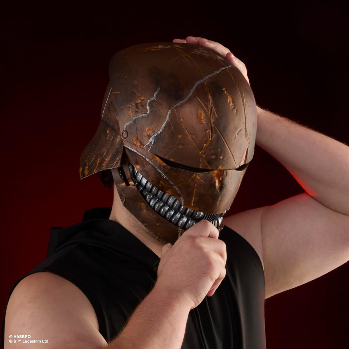 Star Wars: The Black Series - The Stranger Premium Electronic Helmet Prop Replicas - Toys - New - CaveGamers - Image 3