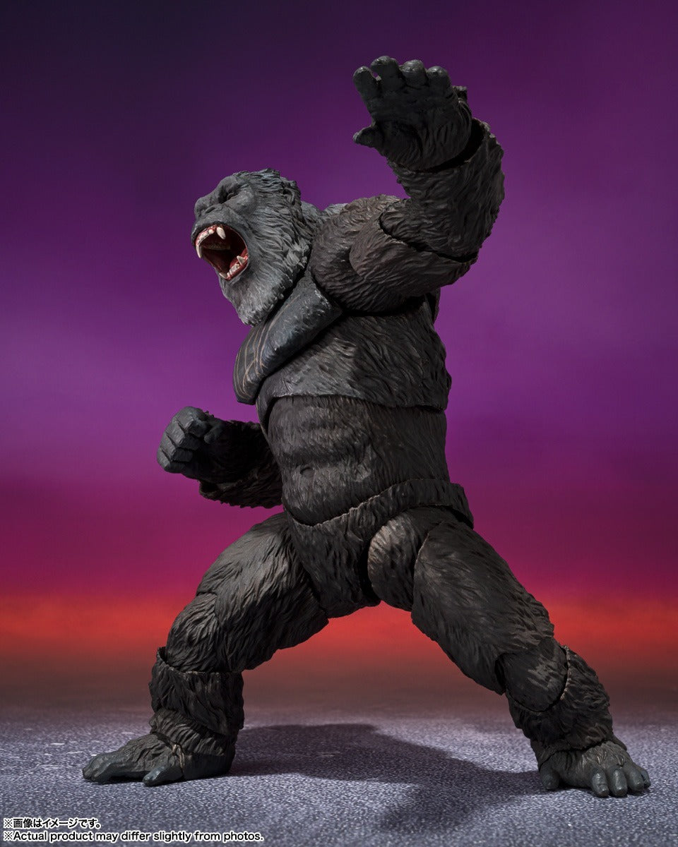 Godzilla x Kong: The New Empire 2024 Kong S.H.MonsterArts Action Figure Action Figures - Toys - New - CaveGamers - Image 3