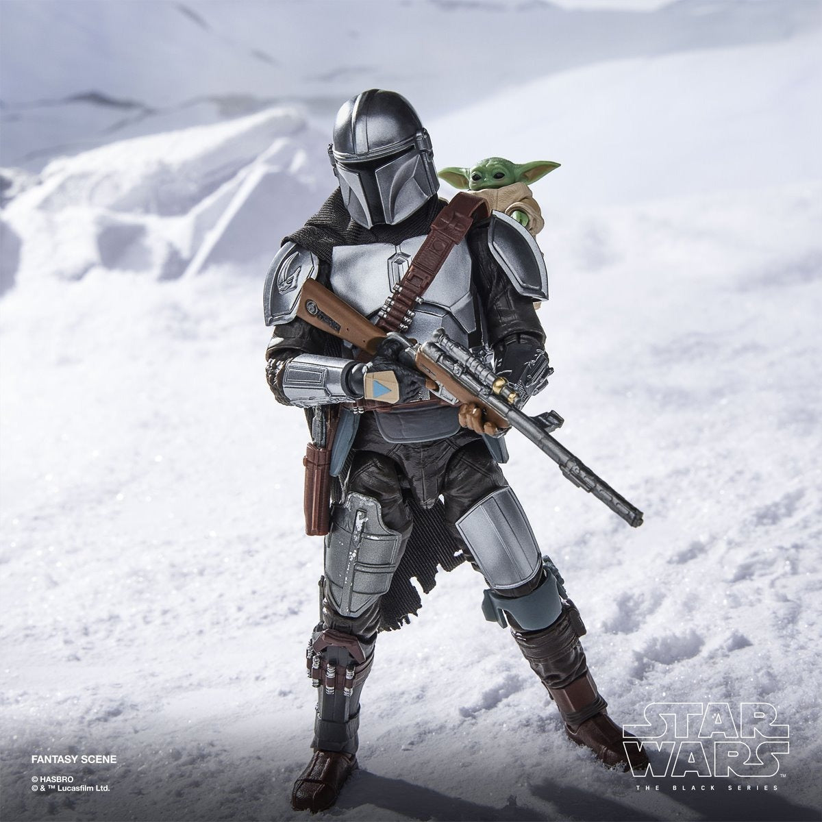 Star Wars The Black Series The Mandalorian & Grogu Deluxe 6" Action Figure Action Figures - Toys - New - CaveGamers - Image 5