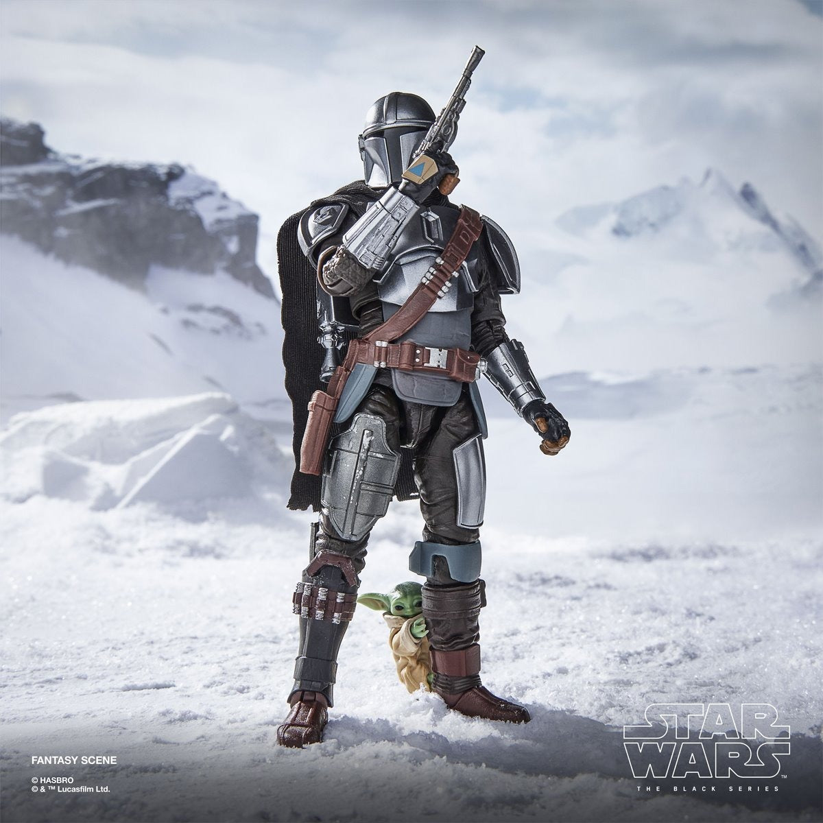 Star Wars The Black Series The Mandalorian & Grogu Deluxe 6" Action Figure Action Figures - Toys - New - CaveGamers - Image 6