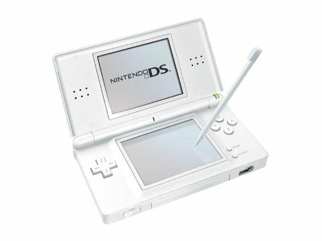 Nintendo DS Lite - Polar White - Video Game System - Used - CaveGamers - Image 3