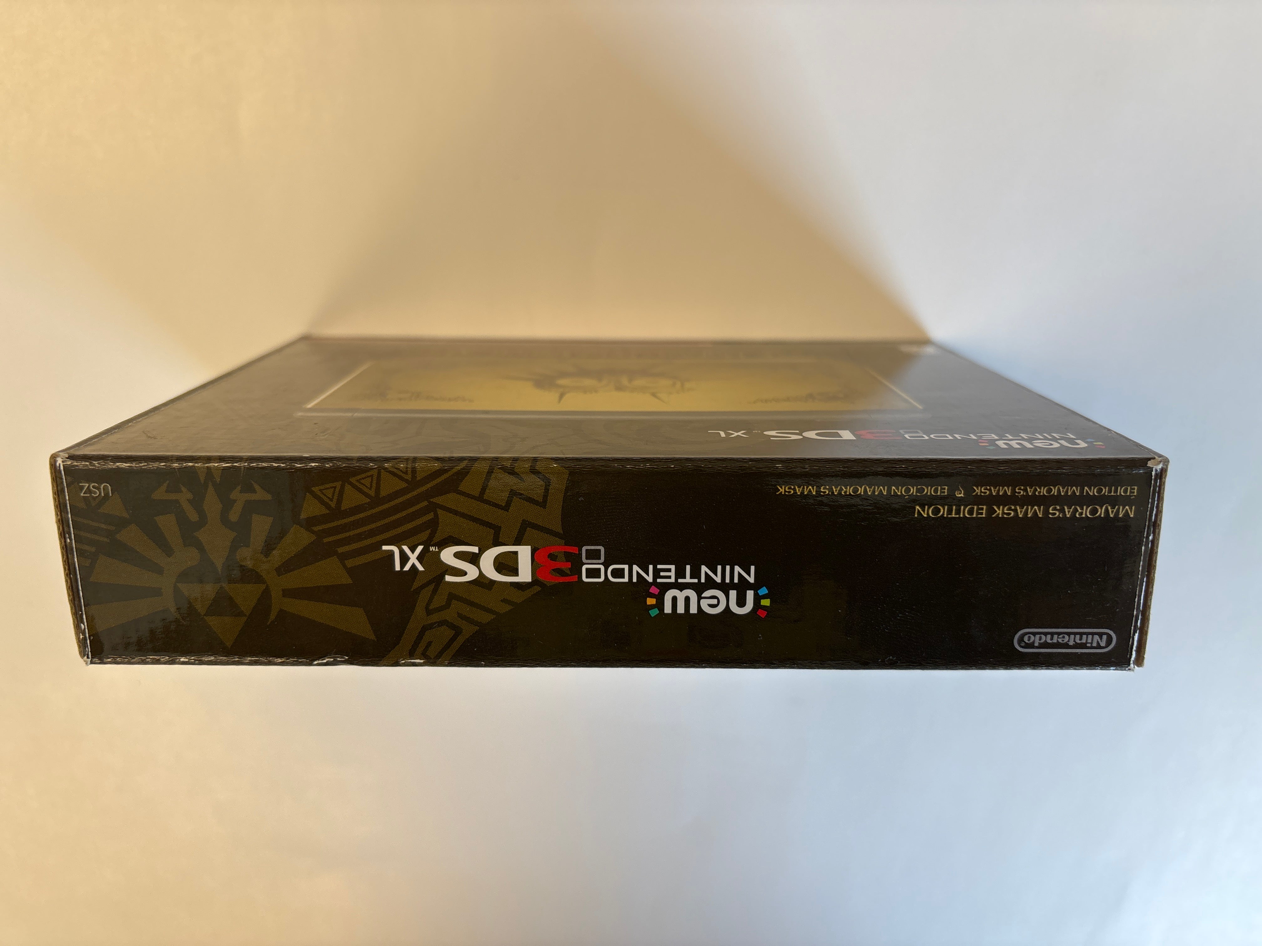 New Nintendo 3DS XL Majora's Mask Edition Complete In Box Nice Shape W/ Charger!