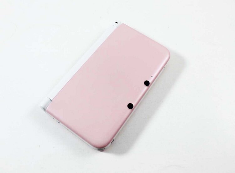 Nintendo 3DS XL - Pink / White - Video Game System - Used - CaveGamers - Image 2