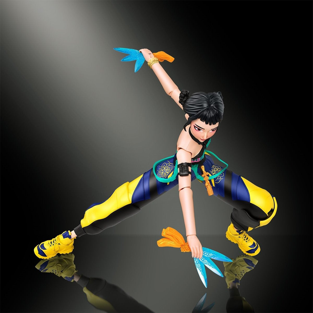 Mattel KPop Demon Hunters HUNTR/X Zoey How It's Done Action Figure Action Figures - Toys - New - CaveGamers - Image 6