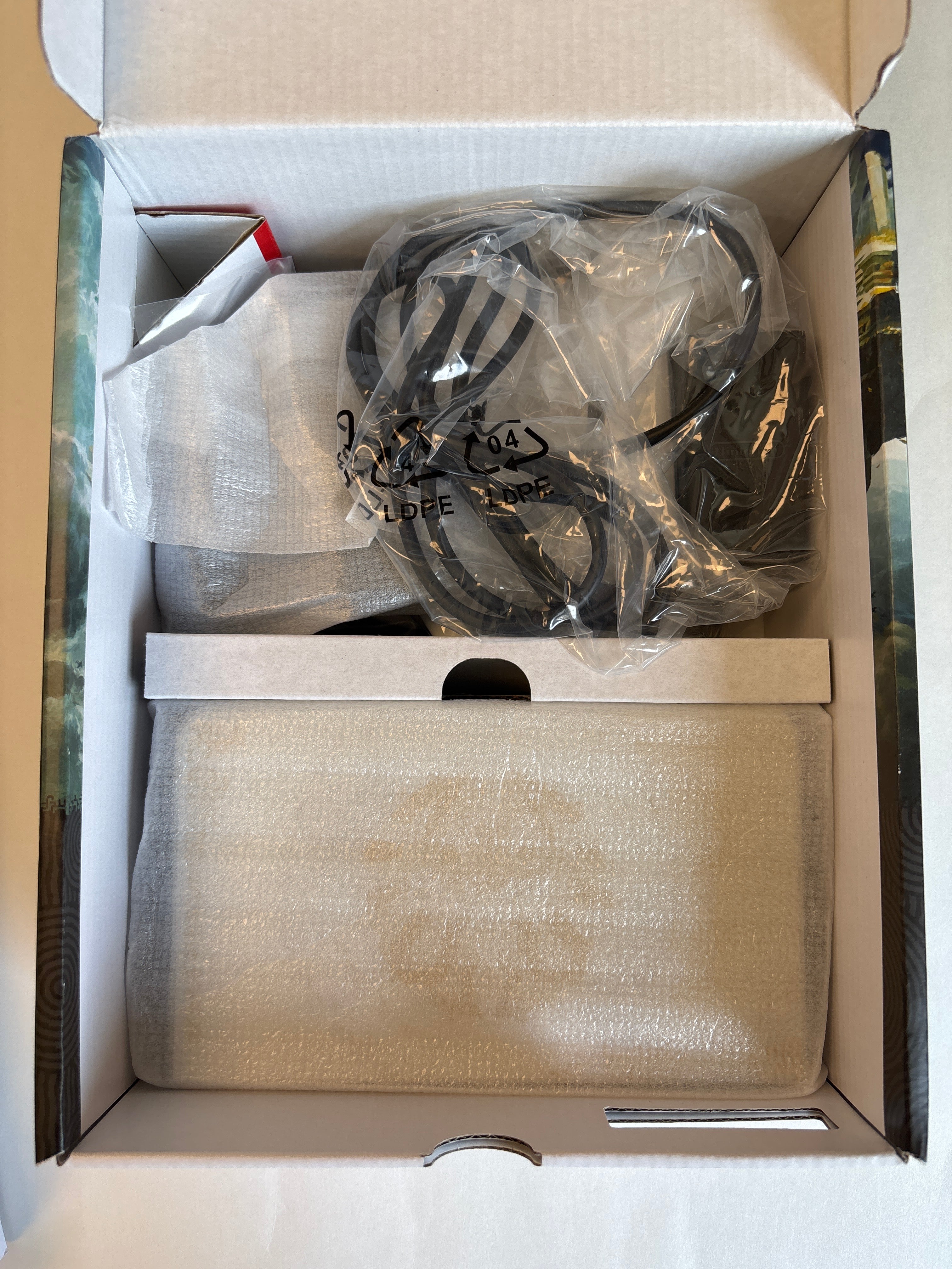 Nintendo Switch OLED Legend of Zelda Tears of the Kingdom Limited Edition Complete In Box!