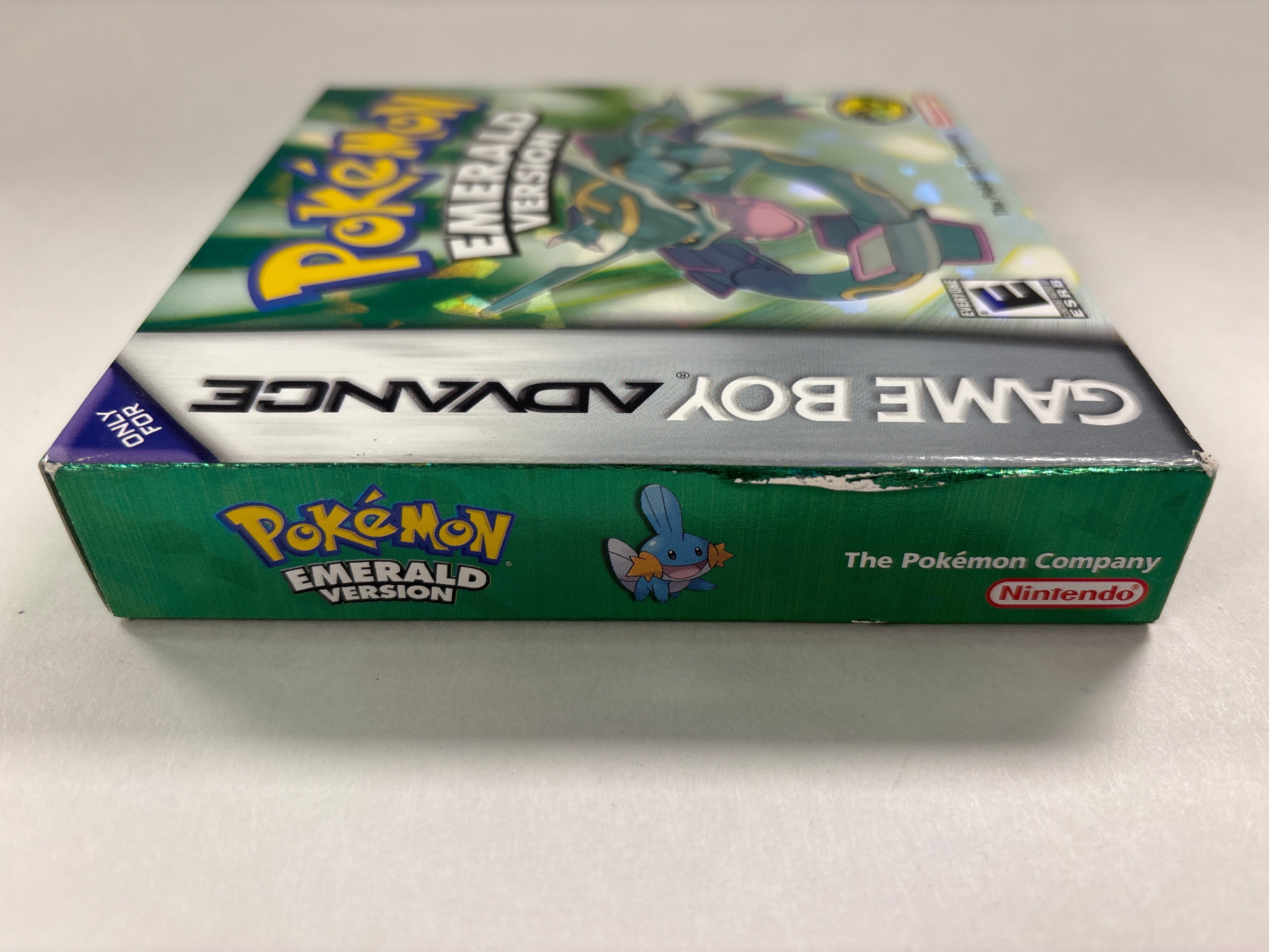 Pokemon Emerald Version - Nintendo Game Boy Advance Complete In Box!